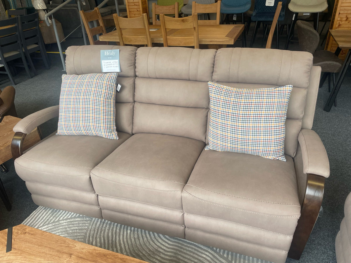 Tansley Sofa Collection