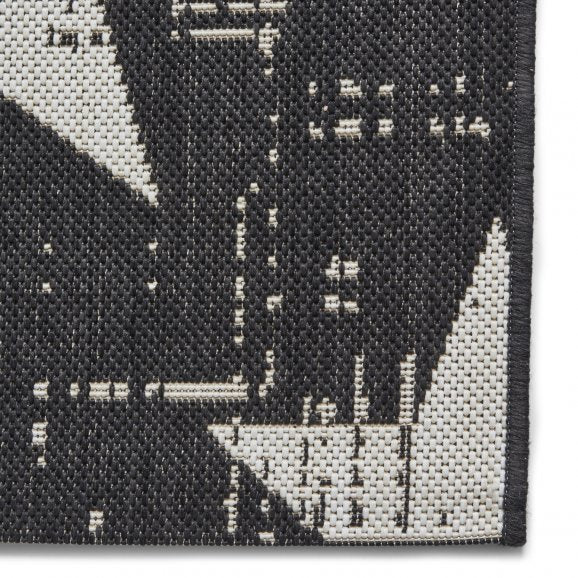 Santa Monica 48648 White/Black - Healy Furniture & Carpets