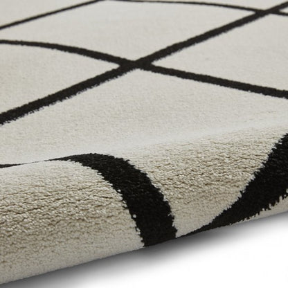 Brooklyn BRK35 Cream/Black - Healy Furniture & Carpets