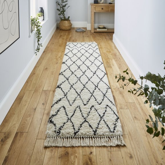 Boho 8280 White/Black - Healy Furniture & Carpets