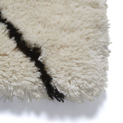 Morocco 3742 Ivory/Black - Healy Furniture & Carpets