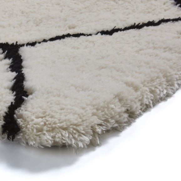 Morocco 3742 Ivory/Black - Healy Furniture & Carpets
